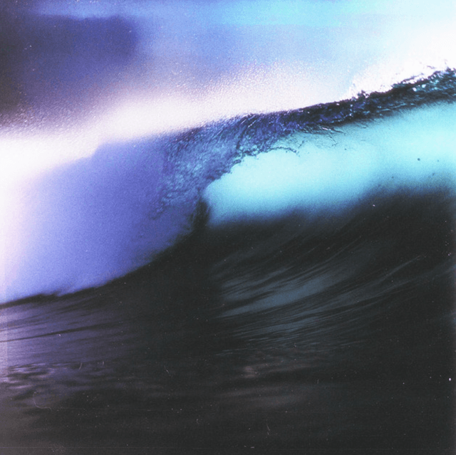 wave